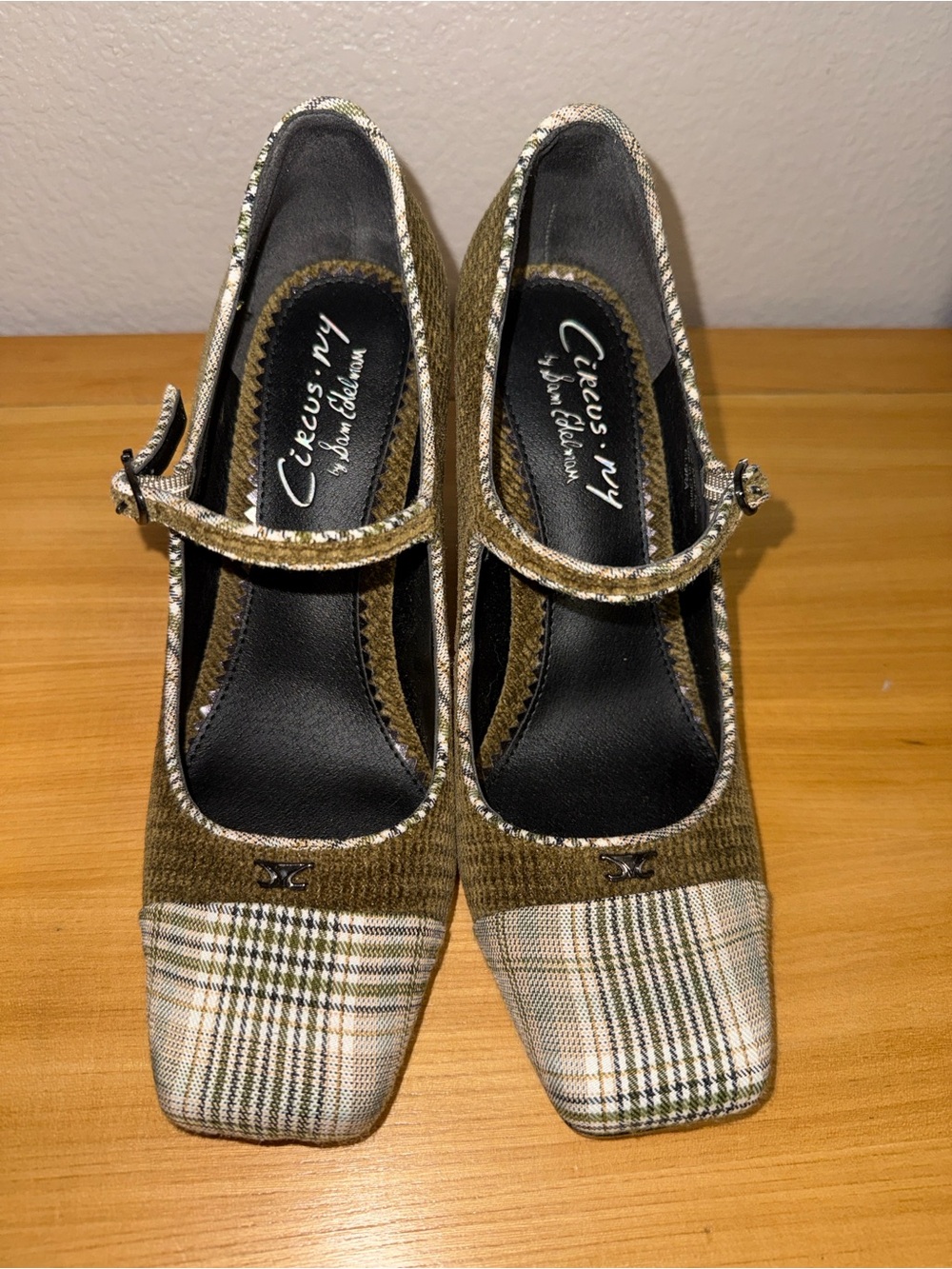 Circus NY by Sam Edelman “Elora” Square Toe Pump - Olive Green Corduroy 🫒 - Picture 12 of 12